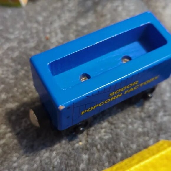 Thomas the train Wooden Sodar Popcorn Factory - Picture 3 of 16